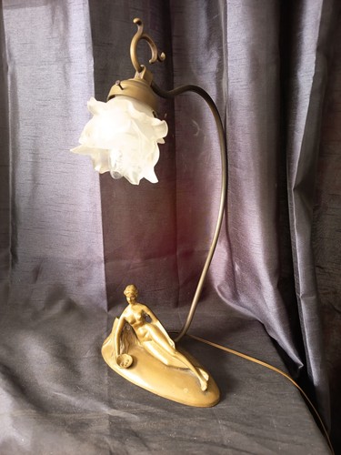 Ancienne lampe bronze style - ancienne, en
