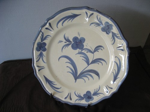Jolie assiette faïence de - assiette,
