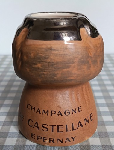 Vintage joli cendrier - joli,
