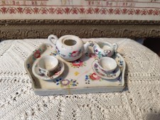 Dinette miniature porcelaine