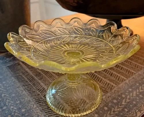 Coupe ancienne sur pied - , en
