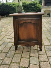 Table de chevet en bois marron