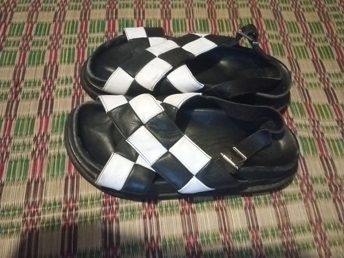 Sandales en cuir - sandales,