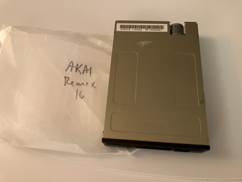 Akai remix s20 sampler - remix,