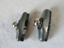 Paire de plaquettes de frein vintage "Shimano" cycle rétro.