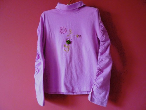Pull col roulé - , pomme