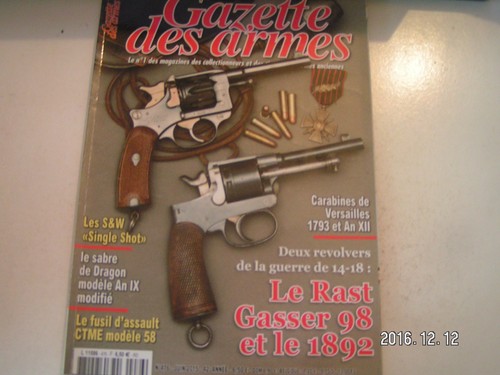 Gazettes des armes - **b,