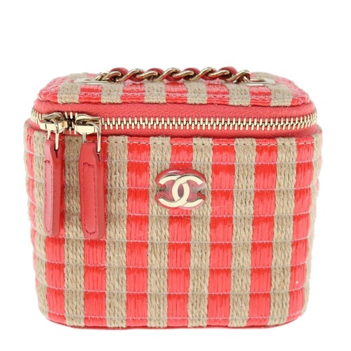 Chanel classique vanity - chanel,