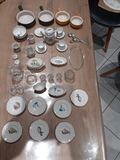 ANCIENNE VALISE DINETTE SOUPIERE ET ASSIETTES PORCELAINE POUR ENFANT POUPEE