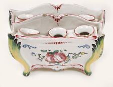 Bouquetière en faïence Les Islettes commode galbée Louis XV 18e