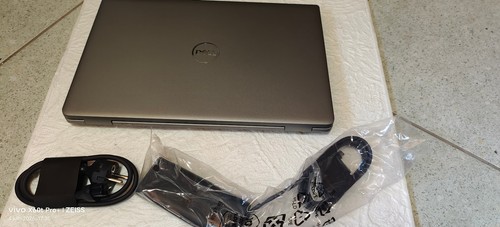 Dell precision 3581 13600h - 3581, i5
