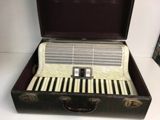 Hohner Tango IM 96 Accordion
