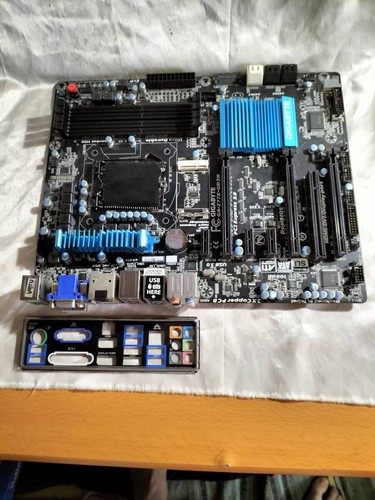 Carte mère gigabyte - carte,