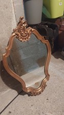Ancienne miroir ovale en