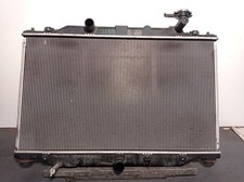 PE01 RADIATEUR D´EAU / 2220009244 DENSO / PE0115200B / 5424561 POUR MAZDA CX-5
