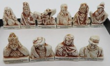 rare 2000 ANS D'HISTOIRE DE FRANCE FEVE CERAMIQUE 2D au choix