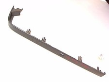 Enjoliveur moustache optique avant droit VOLVO 940 BREAK