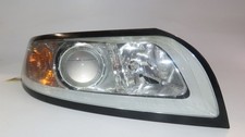 phare droit volvo V50 (545)