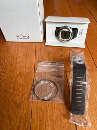 Suunto dive computer - w, box