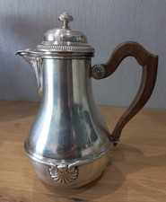 cafetiére en argent massif