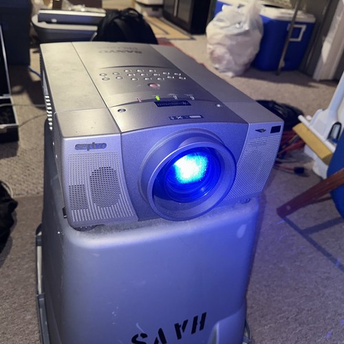 Sanyo plc xp30 - sanyo, plc-xp30