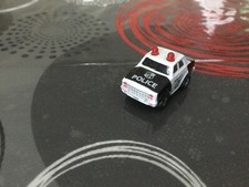 PETITE VOITURE POLICE 193 /