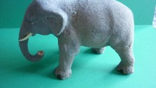 ANCIEN SANTON DE CRECHE, DEVINEAU ELEPHANT FLOQUE, TAILLE - 14cm x 10cm x 5,5cm