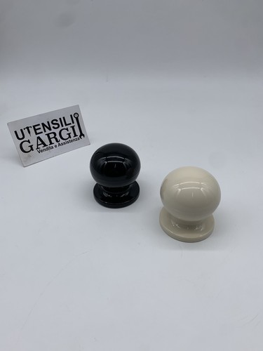 Bouton avec capuchon - bouton,