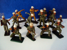 LOT DE LEGIONNAIRES STARLUX. INCOMPLETS.