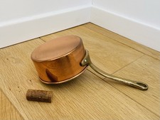 Ancienne casserole en laiton