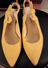 Escarpins à talons en cuir velours jaune  taille 37 occasion