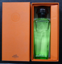 PARFUMERIE FACTICE / DUMMY 