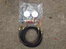 Jeu de jauges de collecteur