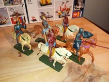 Lot moyen âge Starlux Lot (1)