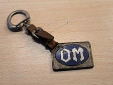Porte Clé Vintage Émaillée OM