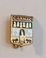 écussons BROCHE ANCIENNE