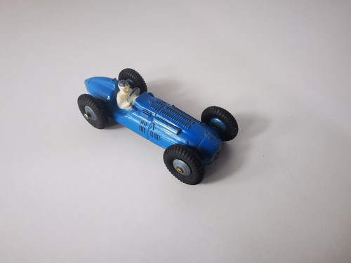 Rare voiture miniature dinky - rare,