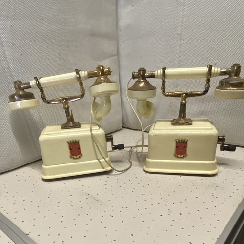 Lot jouets téléphones - de,