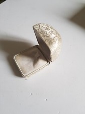 Ancien coffret boite écrin couvercle bombé  baguier  bague