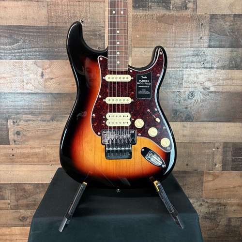 Fender player modified - player, ii