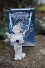 P858.81409   FIGURINE