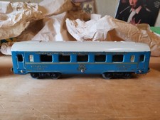 2 wagons (lits+ postal ) échelle 0