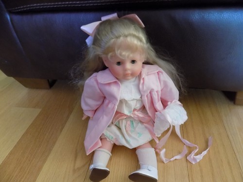 Vintage corolle doll - corolle,