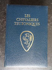 livre LES CHEVALIERS