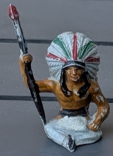 Figurine indien type starlux - type,