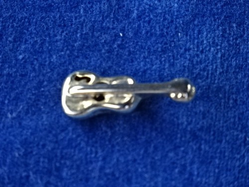 Pin badge violon - pin's,