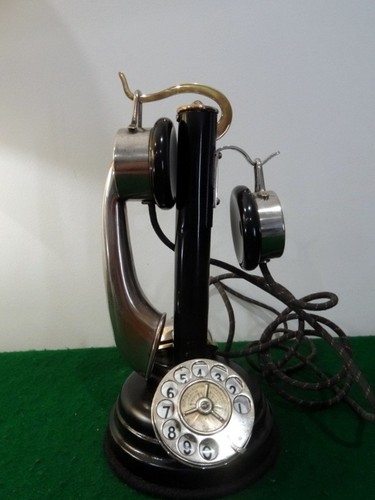 Superbe ancien telephone - ancien,