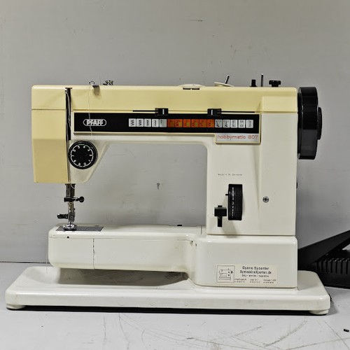 Machine coudre pfaff - machine, À