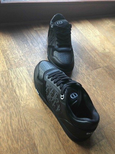 Limited edition brand new - , dior