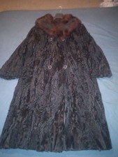 manteau fourrure astrakan